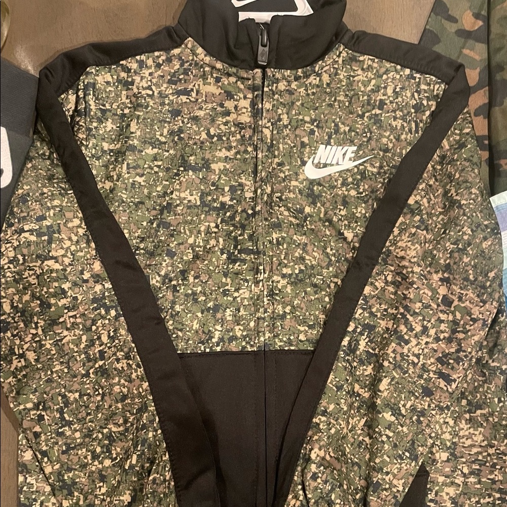 Nike Toddle boys jump suit